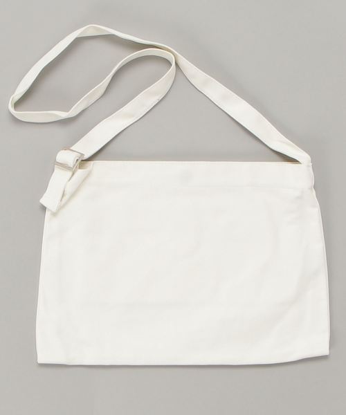 PARKS TOKYO SELECT（パークストウキョウセレクト）の「【PARENTAL ADVISORY】キャンバスサコッシュ（ショルダーバッグ・メンズ・オフホワイト/ブラック・FREE）」の4枚目の写真