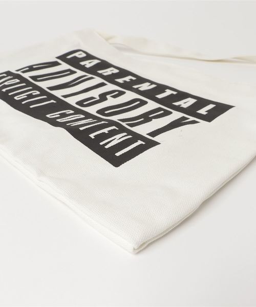 PARKS TOKYO SELECT（パークストウキョウセレクト）の「【PARENTAL ADVISORY】キャンバスサコッシュ（ショルダーバッグ・メンズ・オフホワイト/ブラック・FREE）」の3枚目の写真