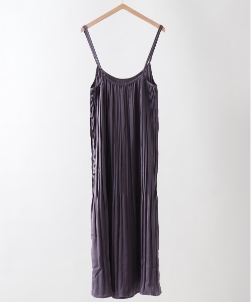 cepo（セポ）の「ランダムプリーツキャミワンピース　※２ＷＡＹ（ワンピース・レディース・オリーブ/ブルー/カーキ/ピンク・M）」の21枚目の写真