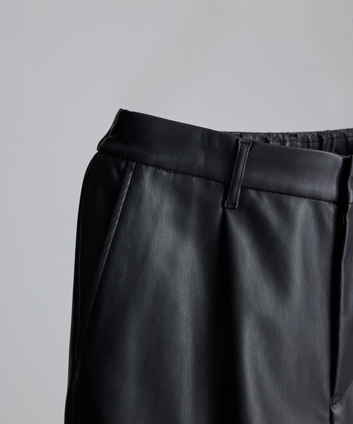 WYM LIDNM（ウィム バイ リドム）の「FAKE LEATHER TROUSERS -2021 S/S 2nd COLLECTION-（その他パンツ・メンズ・ブラック/ブラウン・S/M/L）」の16枚目の写真
