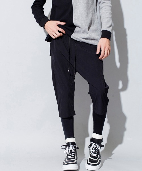 NO ID.(ノーアイディ)の「mp8670-ストレッチレイヤードサルエルクロップドPT パンツ(その他パンツ・メンズ・ブラック/ブラック系その他・1/2/3)」の20枚目の写真