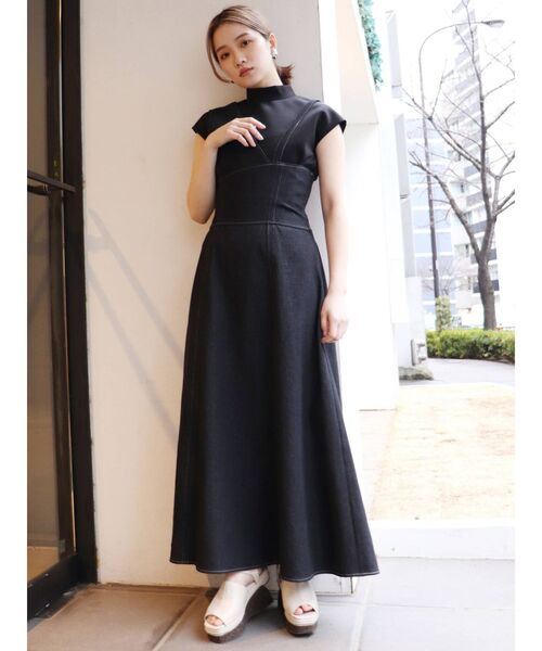 MURUA(ムルーア)の「ボンディングフレンチスリーブトップス(Tシャツ/カットソー・レディース・ブラック/モカ/ホワイト/ライトブルー・FREE)」の7枚目の写真