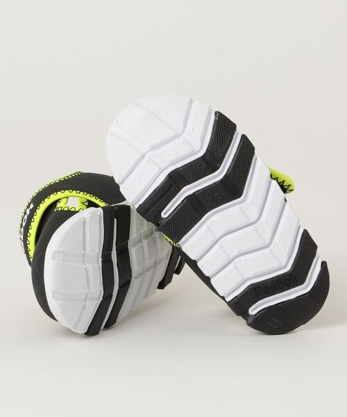 Reebok(リーボック)の「ウェーブ グライダー III サンダル / Wave Glider III Sandals(サンダル・キッズ・ブラック×イエロー/ネイビー・130/150/160/120/140)」の9枚目の写真