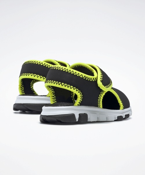 Reebok(リーボック)の「ウェーブ グライダー III サンダル / Wave Glider III Sandals(サンダル・キッズ・ブラック×イエロー/ネイビー・130/150/160/120/140)」の5枚目の写真