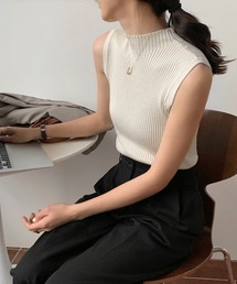 タートルネックニット