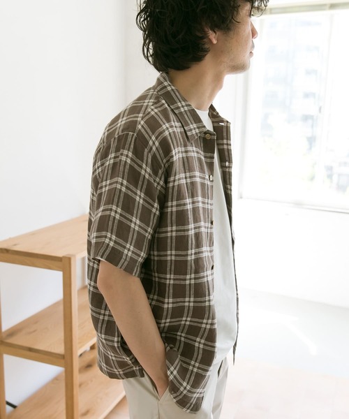 URBAN RESEARCH DOORS（アーバンリサーチドアーズ）の「リネンショートスリーブボックスシャツ（シャツ/ブラウス・メンズ・ライトベージュ/オリーブ/チェック/ブラック・40/38）」の12枚目の写真
