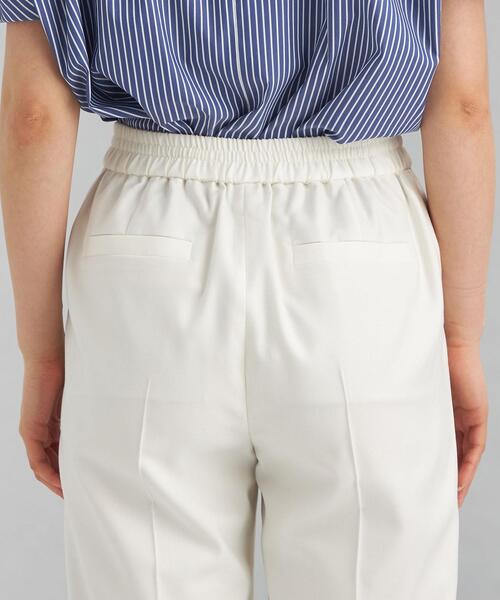 green label relaxing（グリーンレーベルリラクシング）の「CS シャーク ドロスト センタープレス ワイド パンツ <ホワイト>（その他パンツ・レディース・オフホワイト・40/38/36）」の7枚目の写真