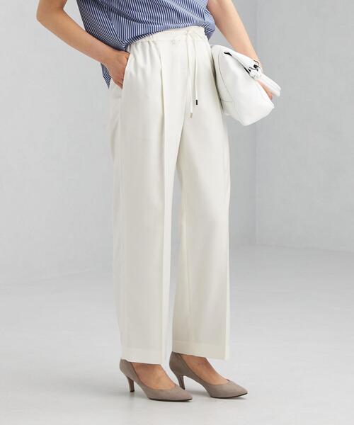 green label relaxing（グリーンレーベルリラクシング）の「CS シャーク ドロスト センタープレス ワイド パンツ <ホワイト>（その他パンツ・レディース・オフホワイト・40/38/36）」の12枚目の写真