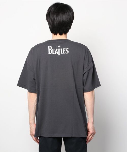 JOHN'S CLOSET（ジョンズクローゼット）の「【12】〔THE BEATLES/ザ・ビートルズ〕BEATLES HELPオーバーサイズTシャツ（Tシャツ/カットソー・メンズ・オフホワイト/チャコール・MEDIUM/LARGE）」の12枚目の写真