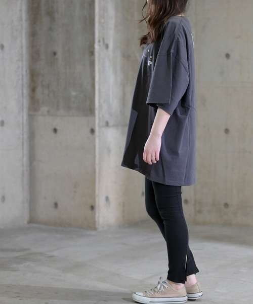 JOHN'S CLOSET（ジョンズクローゼット）の「【12】〔THE BEATLES/ザ・ビートルズ〕BEATLES HELPオーバーサイズTシャツ（Tシャツ/カットソー・メンズ・オフホワイト/チャコール・MEDIUM/LARGE）」の14枚目の写真