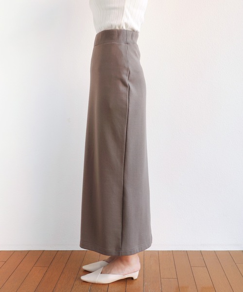 andme（アンドミー）の「裏毛スウェットロングスカート（スカート・レディース・ブラック/ブラウン系その他/ベージュ系その他・M/L）」の11枚目の写真