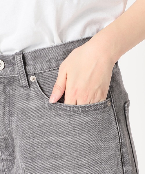 SLOBE IENA（スローブイエナ）の「LE DENIM ダメージパンツ【洗濯機使用可能】◆（デニムパンツ・レディース・グレー系その他/サックスブルー・36/38/40）」の12枚目の写真