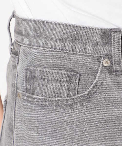 SLOBE IENA（スローブイエナ）の「LE DENIM ダメージパンツ【洗濯機使用可能】◆（デニムパンツ・レディース・グレー系その他/サックスブルー・36/38/40）」の4枚目の写真