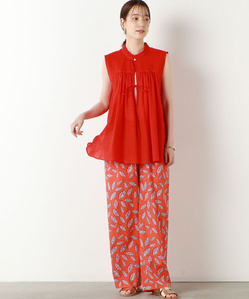 Rie Miller（リエミラー）の「ミラクルウェーブスタンドフリル2WAYブラウス（シャツ/ブラウス・レディース・レッド/オフホワイト/グリーン・38）」の13枚目の写真