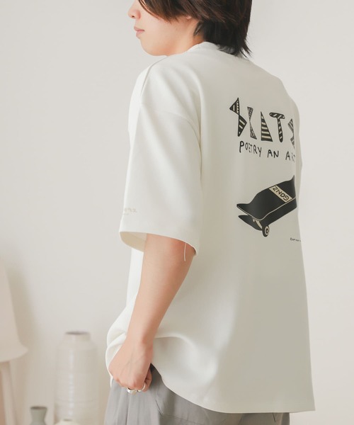 Mark Gonzales（マーク・ゴンザレス）の「『別注』Mark Gonzales × SOP　マークゴンザレスTシャツ(5分袖)（Tシャツ/カットソー・メンズ・ホワイト/チャコールグレー/ベージュ/オフホワイト/ダークグレー/ライトベージュ/パープル/パープル系その他・MEDIUM/LARGE）」の3枚目の写真