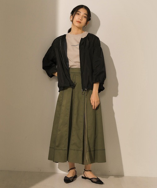 Bou Jeloud(ブージュルード)の「ワッシャータフタ シャーリングジャケット(ブルゾン・レディース・ブラック/カーキ/マスタード・38)」の19枚目の写真