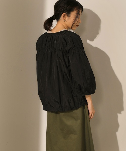 Bou Jeloud(ブージュルード)の「ワッシャータフタ シャーリングジャケット(ブルゾン・レディース・ブラック/カーキ/マスタード・38)」の17枚目の写真