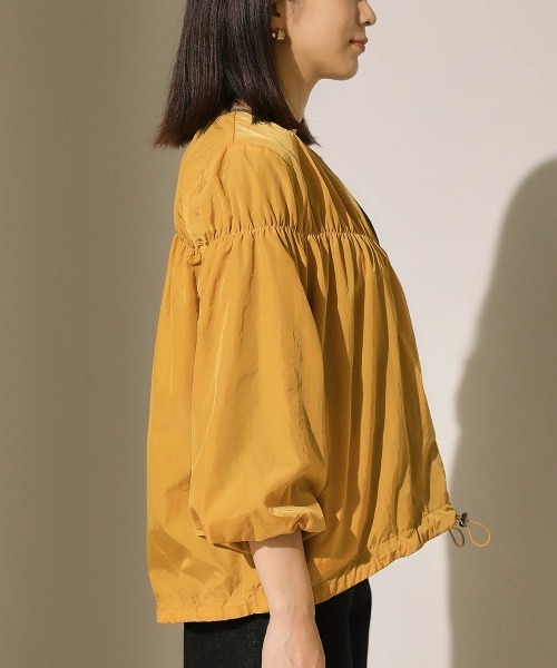 Bou Jeloud(ブージュルード)の「ワッシャータフタ シャーリングジャケット(ブルゾン・レディース・ブラック/カーキ/マスタード・38)」の5枚目の写真