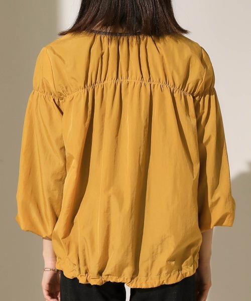 Bou Jeloud(ブージュルード)の「ワッシャータフタ シャーリングジャケット(ブルゾン・レディース・ブラック/カーキ/マスタード・38)」の20枚目の写真