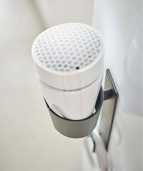 tower（タワー）の「tower（タワー）マグネットドライヤーホルダー（バス/トイレグッズ・レディース・ホワイト/ブラック・ONE SIZE）」の4枚目の写真