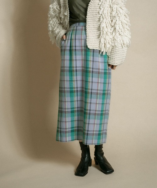 KBF（ケイビーエフ）の「チェックIラインミディスカート（スカート・レディース・ブルー系その他/イエロー系その他/ベージュ系その他・ONE）」の6枚目の写真