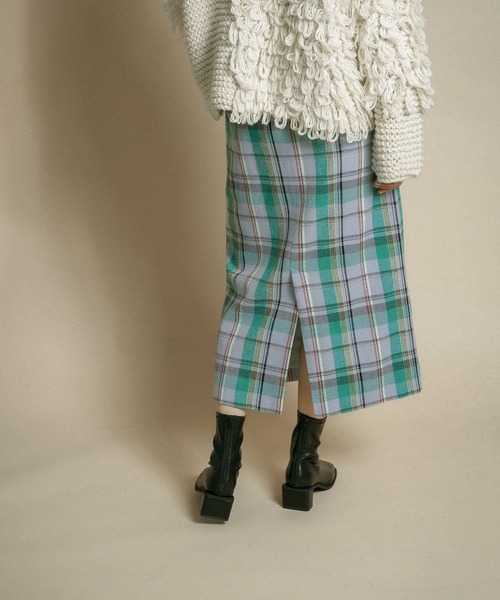 KBF（ケイビーエフ）の「チェックIラインミディスカート（スカート・レディース・ブルー系その他/イエロー系その他/ベージュ系その他・ONE）」の4枚目の写真