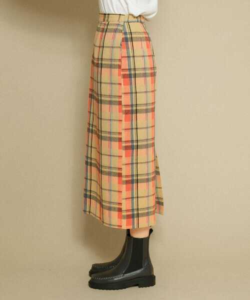 KBF（ケイビーエフ）の「チェックIラインミディスカート（スカート・レディース・ブルー系その他/イエロー系その他/ベージュ系その他・ONE）」の18枚目の写真