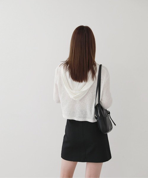 by muni:r(バイ ムニール)の「バックルスクエアミニショルダーバッグ(ショルダーバッグ・レディース・ブラック/ブラウン/アイボリー・ONE SIZE)」の14枚目の写真