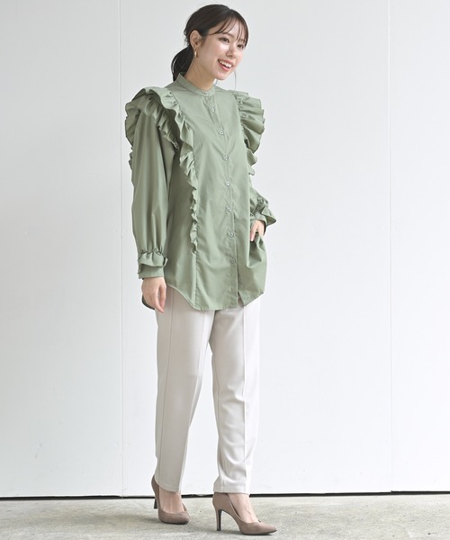 rps（アールピーエス）の「センタープレステーパードパンツ（スラックス・レディース・アイボリー/ブラック/ライトベージュ/イエロー・M）」の6枚目の写真