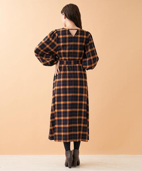 en recre(アンレクレ)の「チェックロングワンピ-ス(ワンピース・レディース・ブラック/ダークネイビー・2)」の6枚目の写真