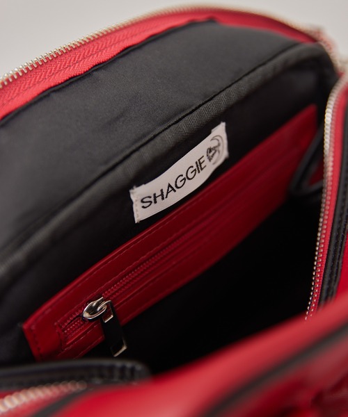 SHAGGIE（シャギー）の「【SHAGGIE×DLEEPYTOWNコラボ】フェイクレザーコンパクトボストンバッグ（ボストンバッグ・レディース・ホワイト/ブラック/ボルドー・FREE）」の9枚目の写真