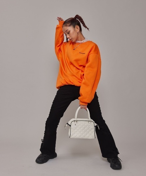 SHAGGIE（シャギー）の「【SHAGGIE×DLEEPYTOWNコラボ】フェイクレザーコンパクトボストンバッグ（ボストンバッグ・レディース・ホワイト/ブラック/ボルドー・FREE）」の18枚目の写真