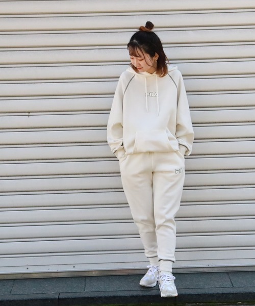 FILA(フィラ)の「【FILA】あったか配色ステッチパンツ(その他パンツ・レディース・ブルー/ブラック/オフホワイト・L/M)」の16枚目の写真