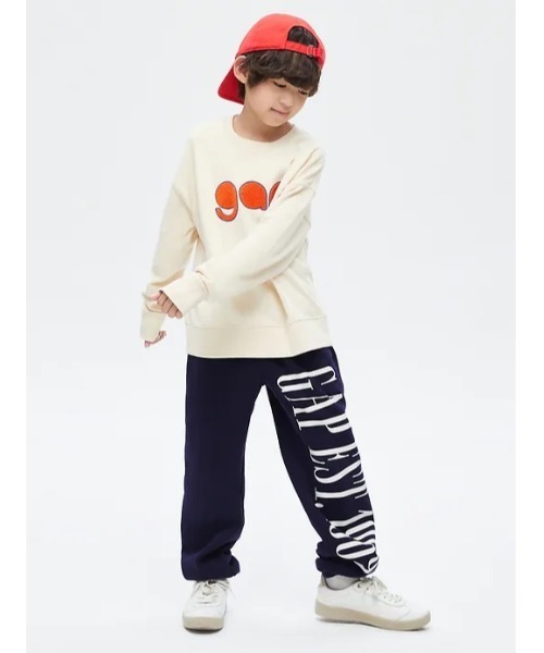 GAP(ギャップ)の「カーボナイズドフリース レインボー GAPロゴ ジョガーパンツ (キッズ)(スウェットパンツ・キッズ・ブラック/ネイビー/グレー・S/M/L/XL/XS/XXL)」の9枚目の写真