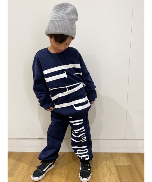 GAP(ギャップ)の「カーボナイズドフリース レインボー GAPロゴ ジョガーパンツ (キッズ)(スウェットパンツ・キッズ・ブラック/ネイビー/グレー・S/M/L/XL/XS/XXL)」の4枚目の写真