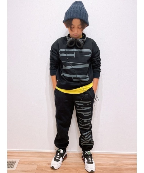 GAP(ギャップ)の「カーボナイズドフリース レインボー GAPロゴ ジョガーパンツ (キッズ)(スウェットパンツ・キッズ・ブラック/ネイビー/グレー・S/M/L/XL/XS/XXL)」の13枚目の写真