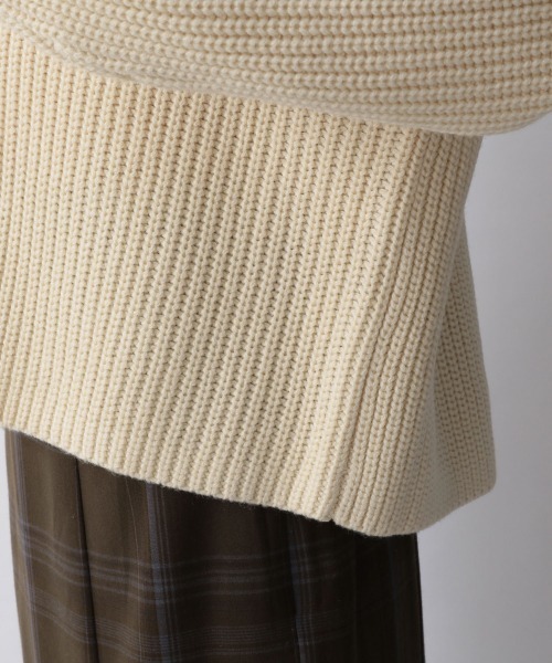 LOWRYS FARM（ローリーズファーム）の「アゼスキッパープルオーバーＬＳ　255515（ニット/セーター・レディース・アイボリー/ダークブラウン/グリーン・FREE）」の5枚目の写真