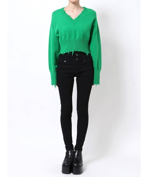 EMODA（エモダ）の「ヘムクラッシュVネックニット（ニット/セーター・レディース・ホワイト/ブラック/ブルー/グリーン・FREE）」の20枚目の写真