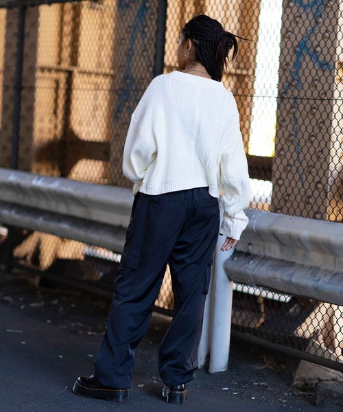 X-girl（エックスガール）の「CONTRAST KNIT CARDIGAN（カーディガン/ボレロ・レディース・ホワイト/ブラック・ONE SIZE）」の10枚目の写真