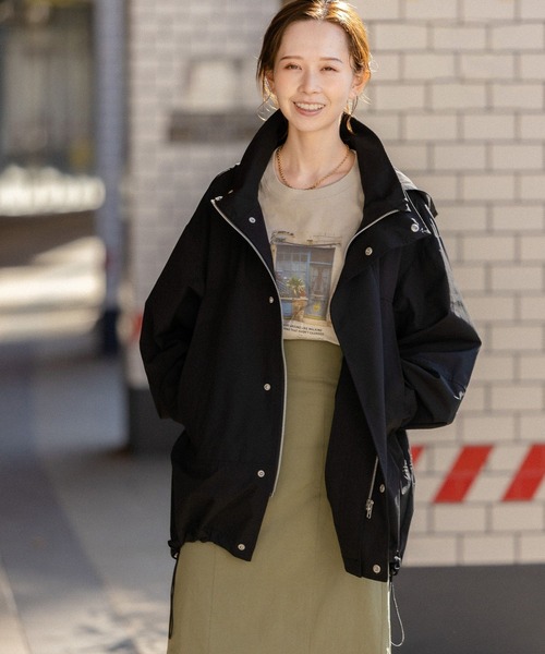 mysty woman（ミスティウーマン）の「ルーズマウンテンパーカー 261890（マウンテンパーカー・レディース・ブラック/カーキ/ライトベージュ・FREE）」の2枚目の写真