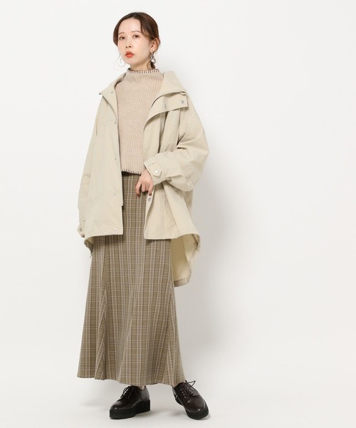 mysty woman（ミスティウーマン）の「ルーズマウンテンパーカー 261890（マウンテンパーカー・レディース・ブラック/カーキ/ライトベージュ・FREE）」の20枚目の写真