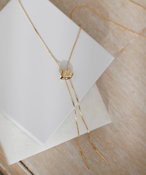 ANEMONE（アネモネ）の「ニュアンスメタルのループタイネックレス（ネックレス）」 WEAR