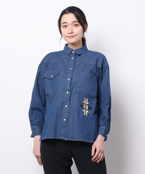 チャイハネ（チャイハネ）の「【チャイハネ】オルカジ刺繍デニムシャツ（シャツ/ブラウス・レディース・ダークブルー/ライトブルー・FREE）」の6枚目の写真