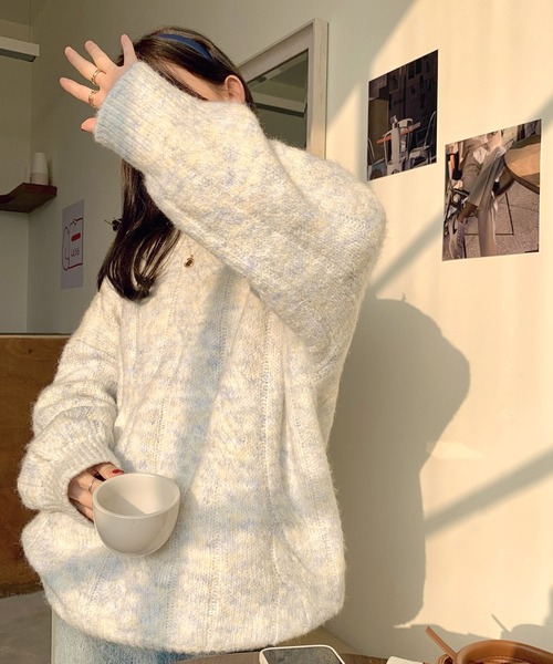Dita(ディータ)の「マシュマロカラーケーブルニット(ニット/セーター・レディース・オフホワイト/ベビーピンク・FREE)」の10枚目の写真