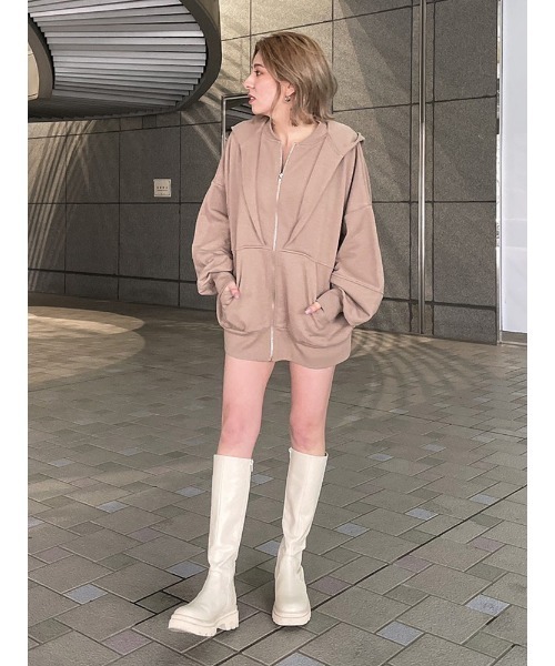 ENVYM(アンビー)の「バックロゴビッグPK(パーカー・レディース・ホワイト/ブラック/ベージュ・FREE)」の9枚目の写真