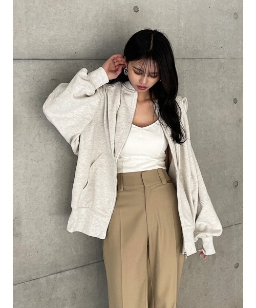 ENVYM(アンビー)の「バックロゴビッグPK(パーカー・レディース・ホワイト/ブラック/ベージュ・FREE)」の15枚目の写真