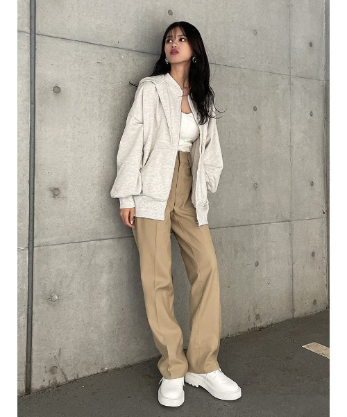 ENVYM(アンビー)の「バックロゴビッグPK(パーカー・レディース・ホワイト/ブラック/ベージュ・FREE)」の17枚目の写真