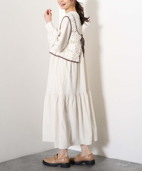 archives（アルシーヴ）の「【入荷禁止】配色カギ針ビスチェ×２ＷＡＹワンピースＳＥＴ（ワンピース・レディース・ブラック/アイボリー/ピンクベージュ・MEDIUM）」の2枚目の写真