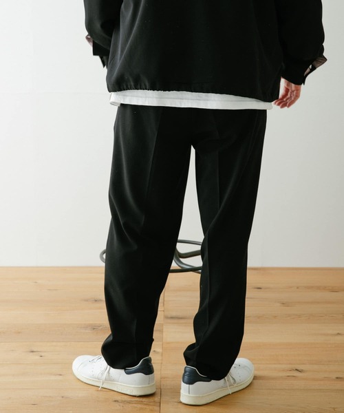 ITEMS URBANRESEARCH（アイテムズ アーバンリサーチ）の「『セットアップ対応』TRスラックス（スラックス・メンズ・ブラック/グレー/オフホワイト/ブルー/グリーン・MEDIUM/LARGE）」の22枚目の写真