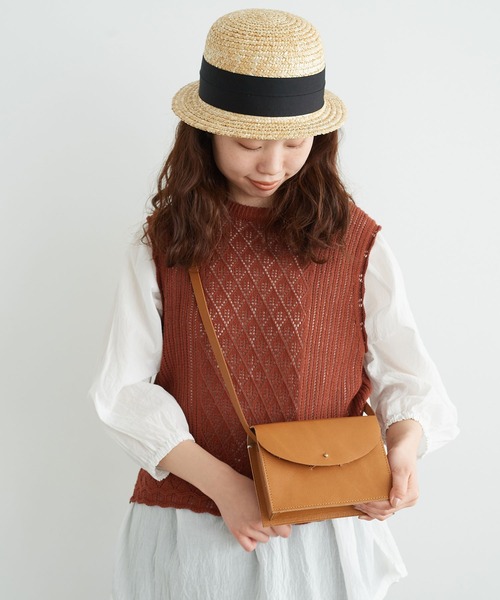 chambre de charme（シャンブルドゥシャーム）の「cdc leather しかくいポシェット（ショルダーバッグ・レディース・ブラック/キャメル・FREE）」の21枚目の写真